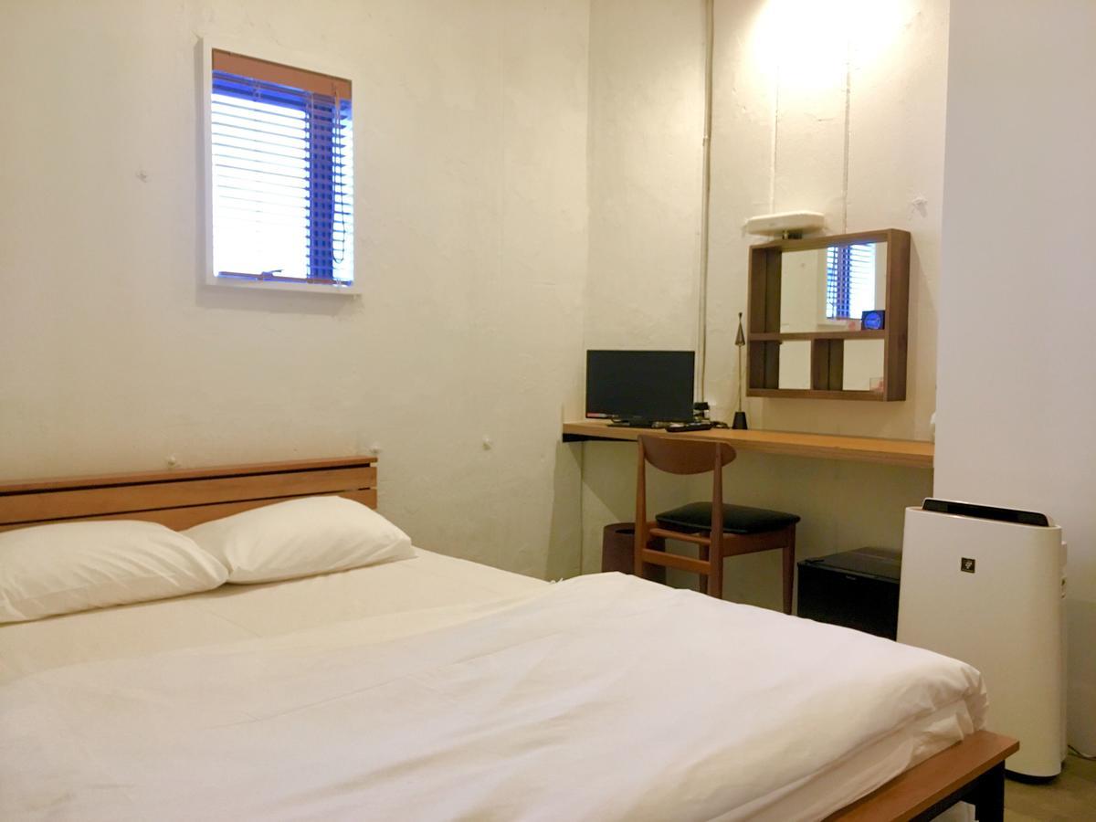 Goen Lounge And Stay Хираката Екстериор снимка